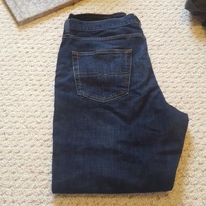Lucky men's dark wash jeans